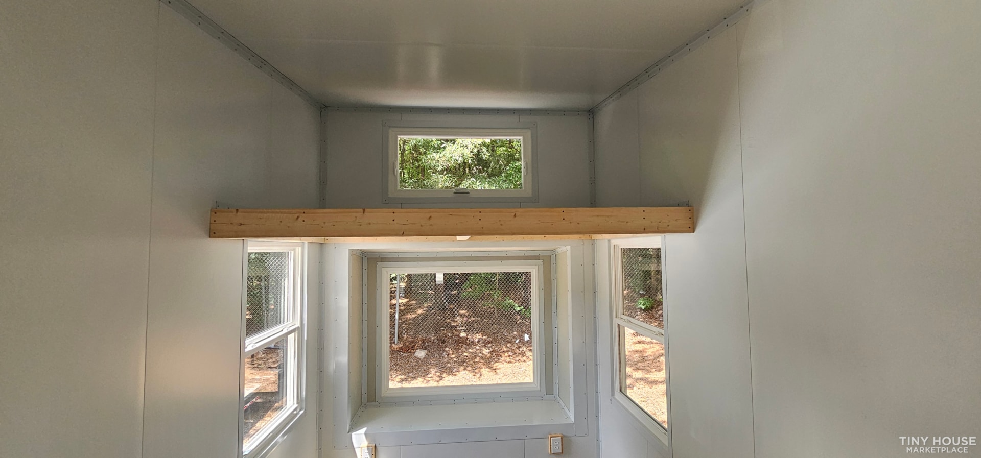 New 2025 Tiny House with Upgrades- Open to reasonable offers - Image 3 Thumbnail