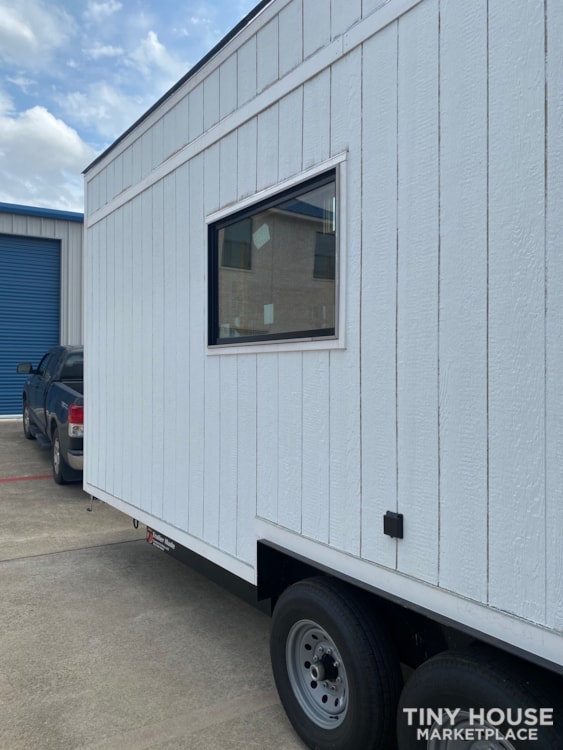 NEW 22' Custom Tiny House on Wheels (TrailerMade Custom Trialers) - Image 4 Thumbnail