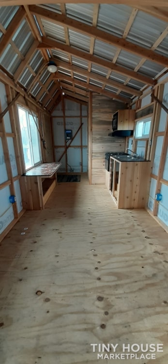 New 22' single level Rocky mountain backcountry on wheels  - Image 4 Thumbnail