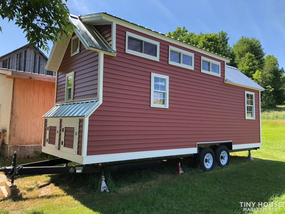 New 24' Tiny House on Wheels - Image 4 Thumbnail