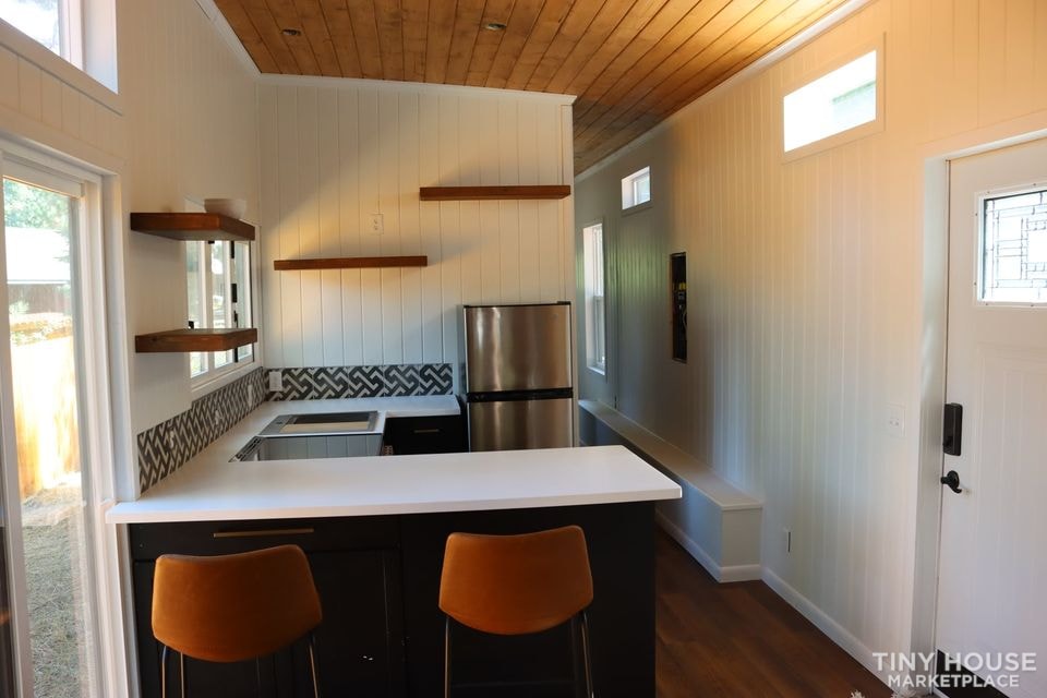 NEW 400 SQ FT Tiny House - Image 1 Thumbnail
