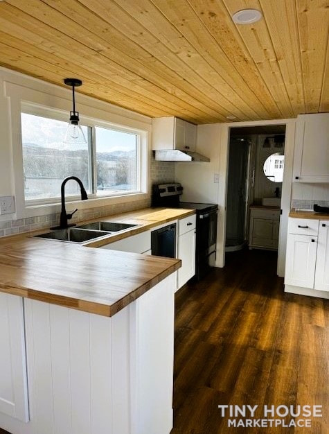 New Extra Large 595 Sq Ft Tiny Home - Image 2 Thumbnail