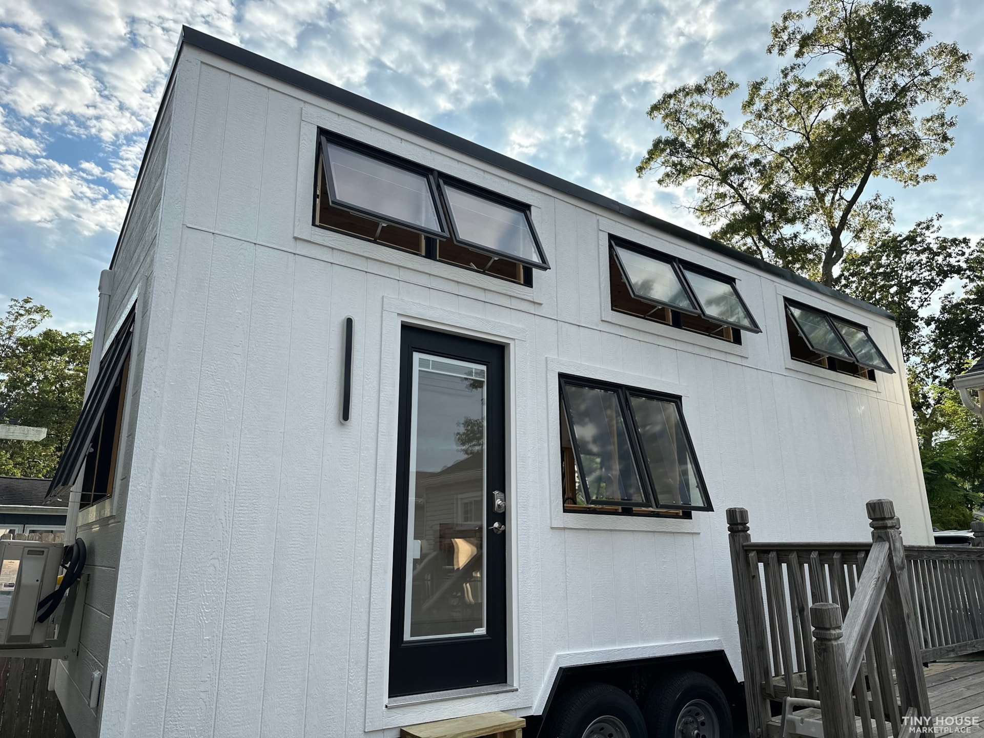 NEW 8'5" x 24' Tiny Home