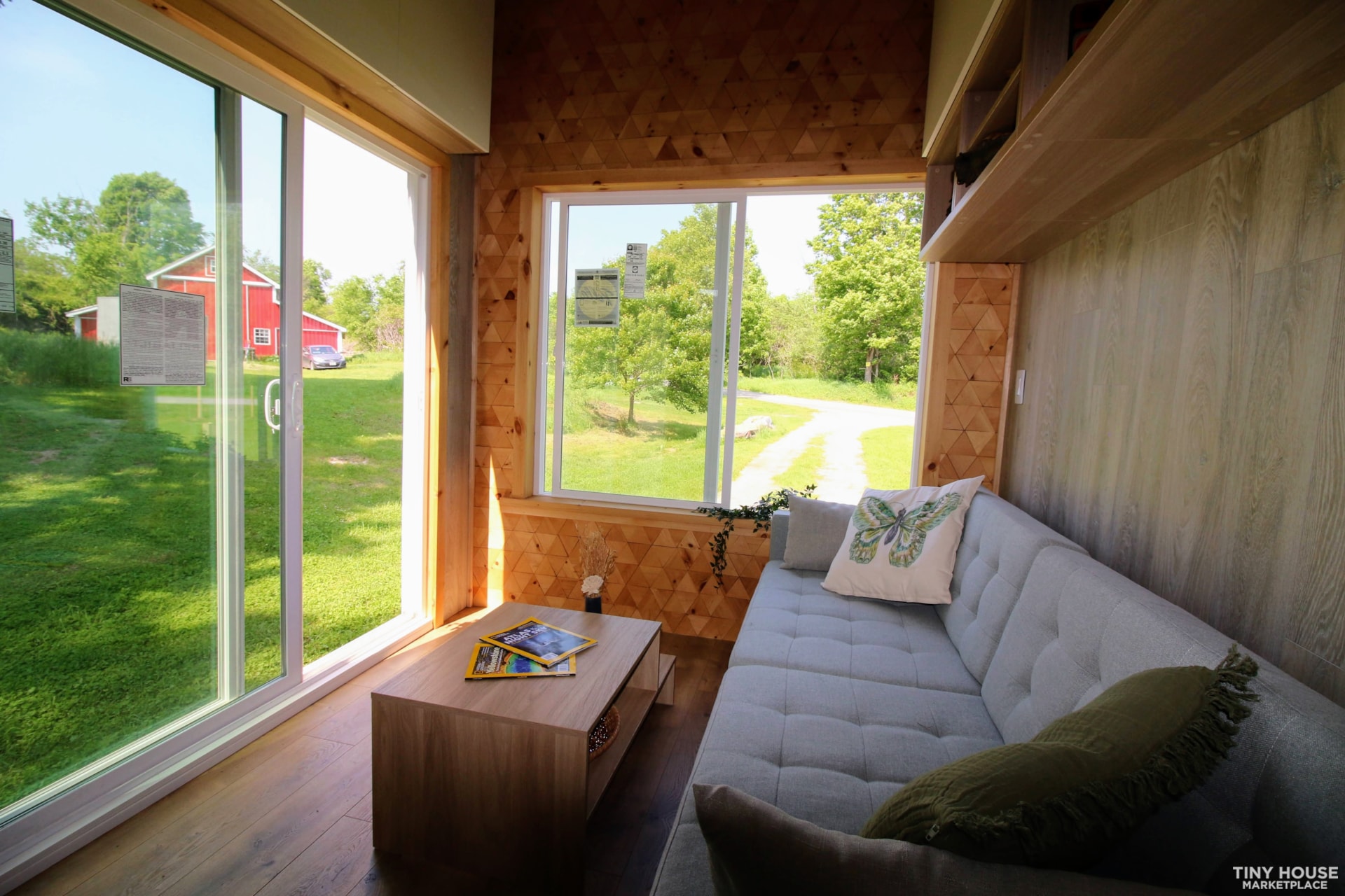 New Build Tiny House on Wheels Modern Eco home 28’ x 8’6” - Image 3 Thumbnail