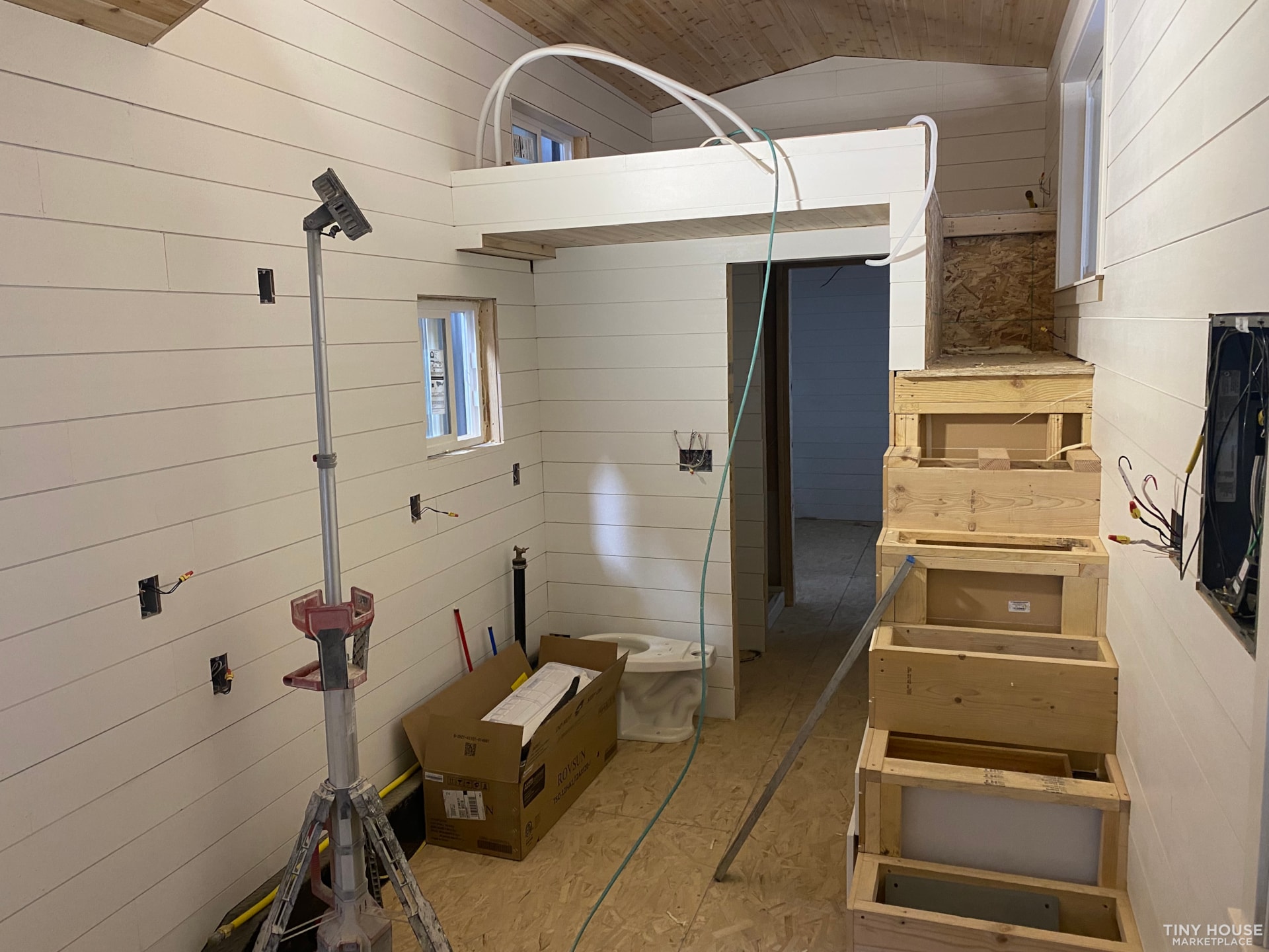 New Caboose by Spring Mountain Tiny Homes - Image 3 Thumbnail