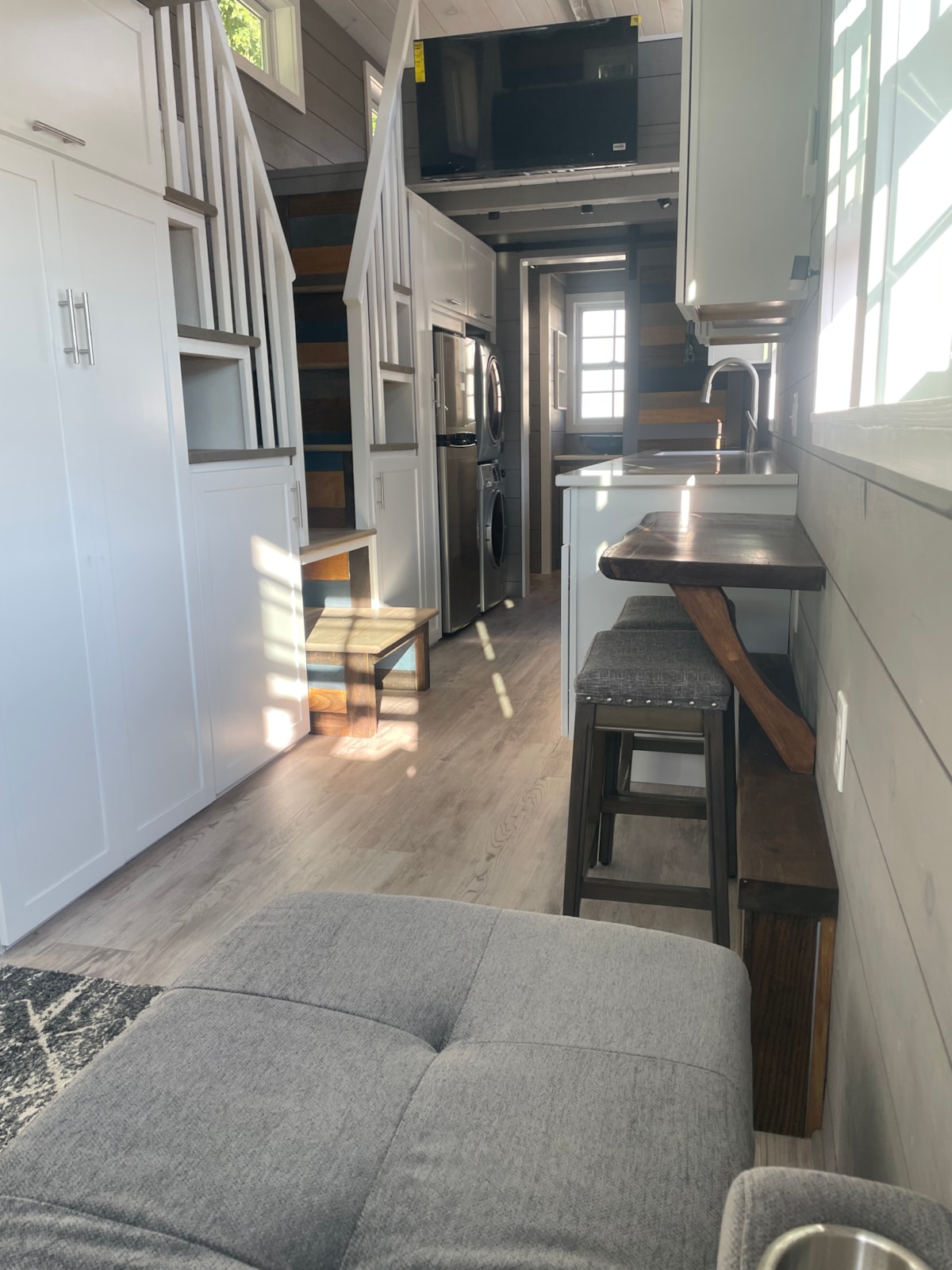 Back on the Market,New Certified Craftsman style Tinyhouse  - Image 2 Thumbnail