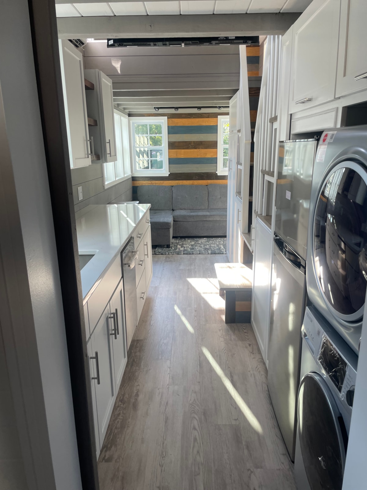 Back on the Market,New Certified Craftsman style Tinyhouse  - Image 4 Thumbnail
