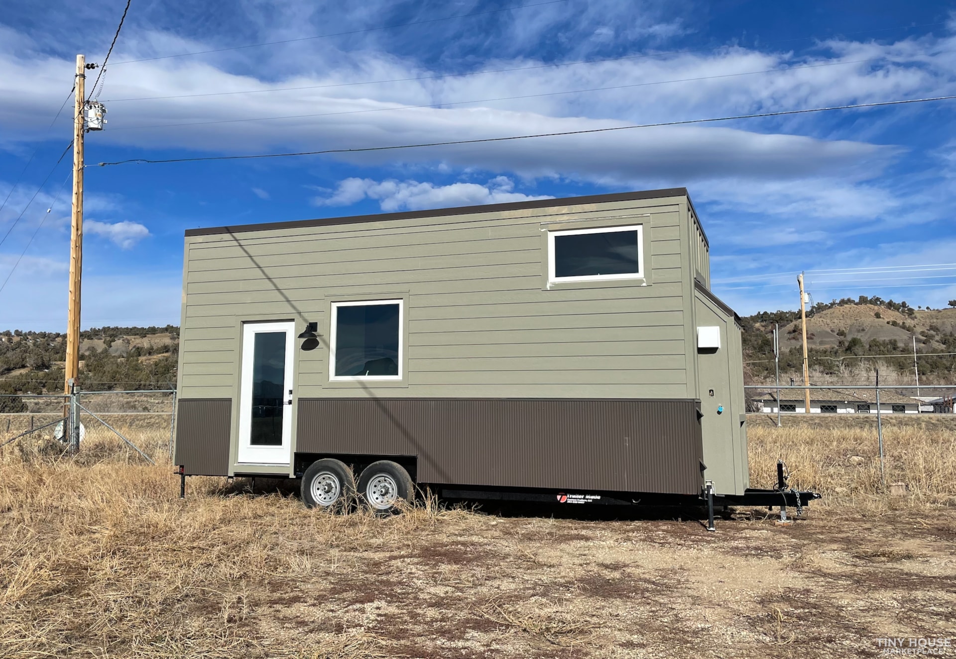 New Construction Tiny Home on Wheels - Image 2 Thumbnail