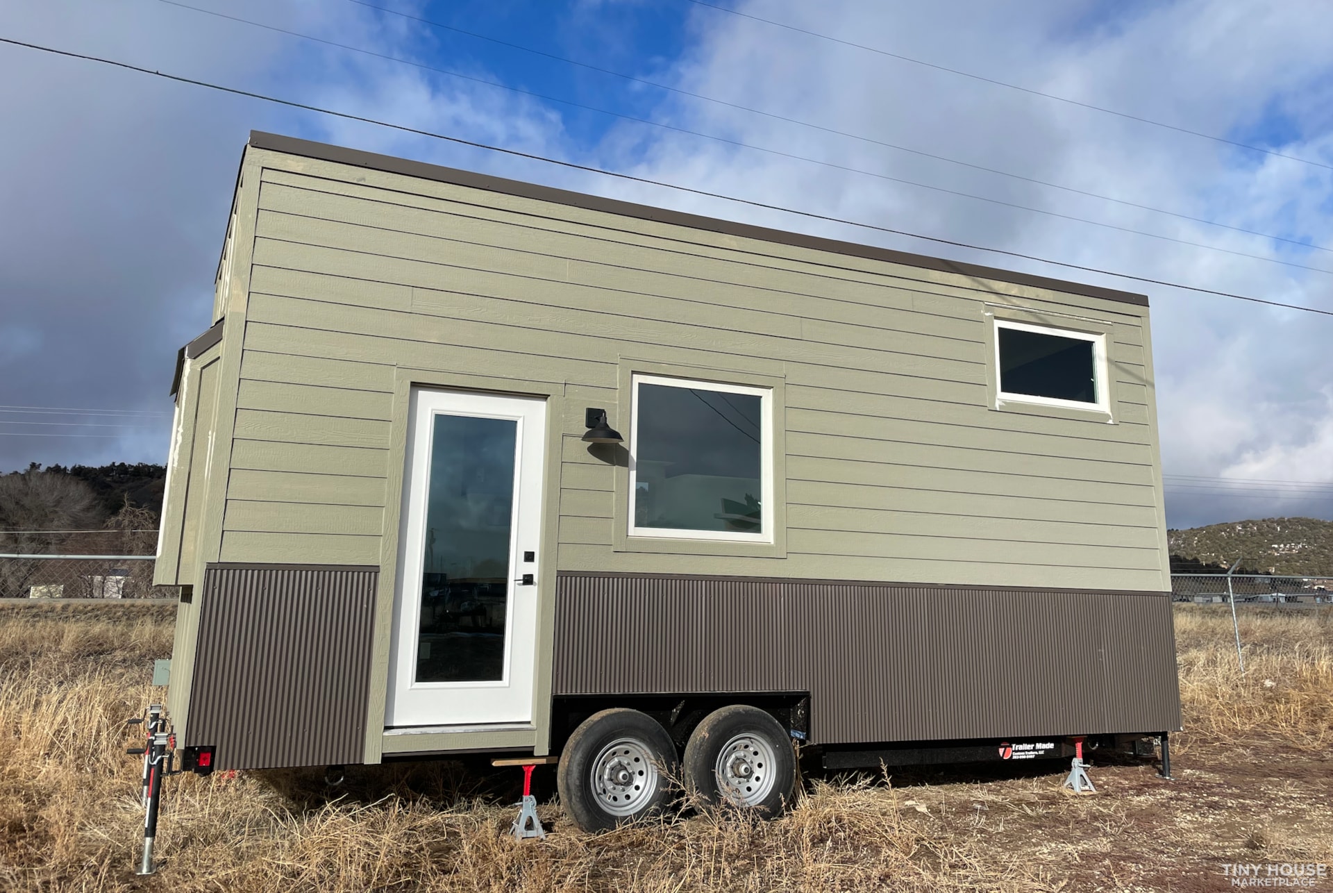 New Construction Tiny Home on Wheels - Image 3 Thumbnail