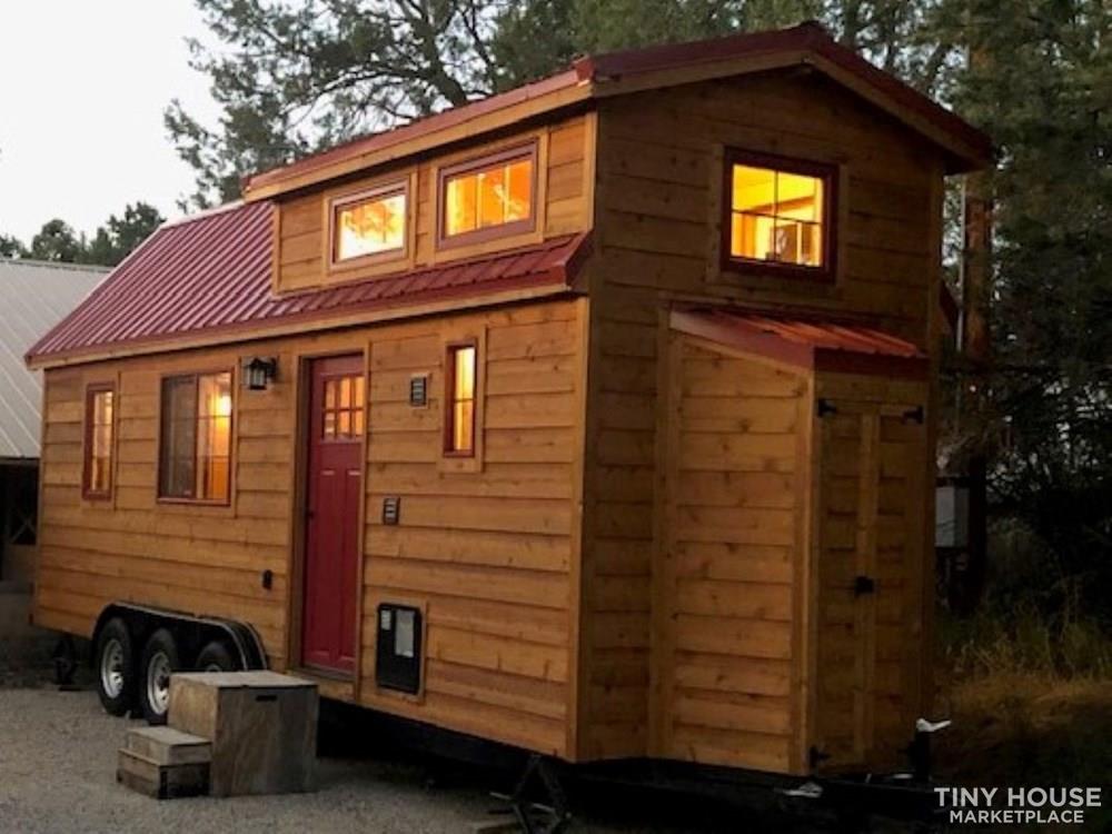 New Custom Cedar Tiny House - Image 4 Thumbnail