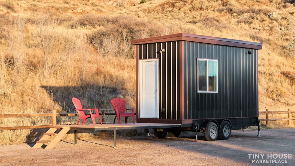 New Custom Tiny House - Image 2 Thumbnail