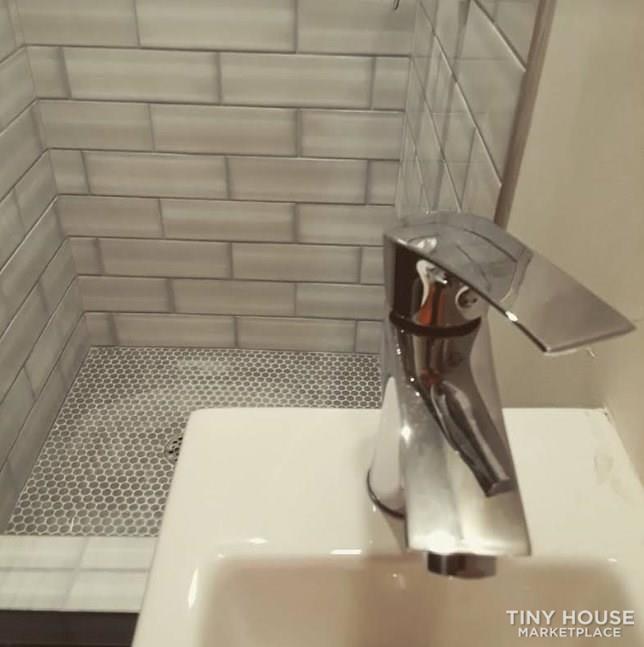 New Modern Tiny House for Sale in Arizona  - Image 4 Thumbnail