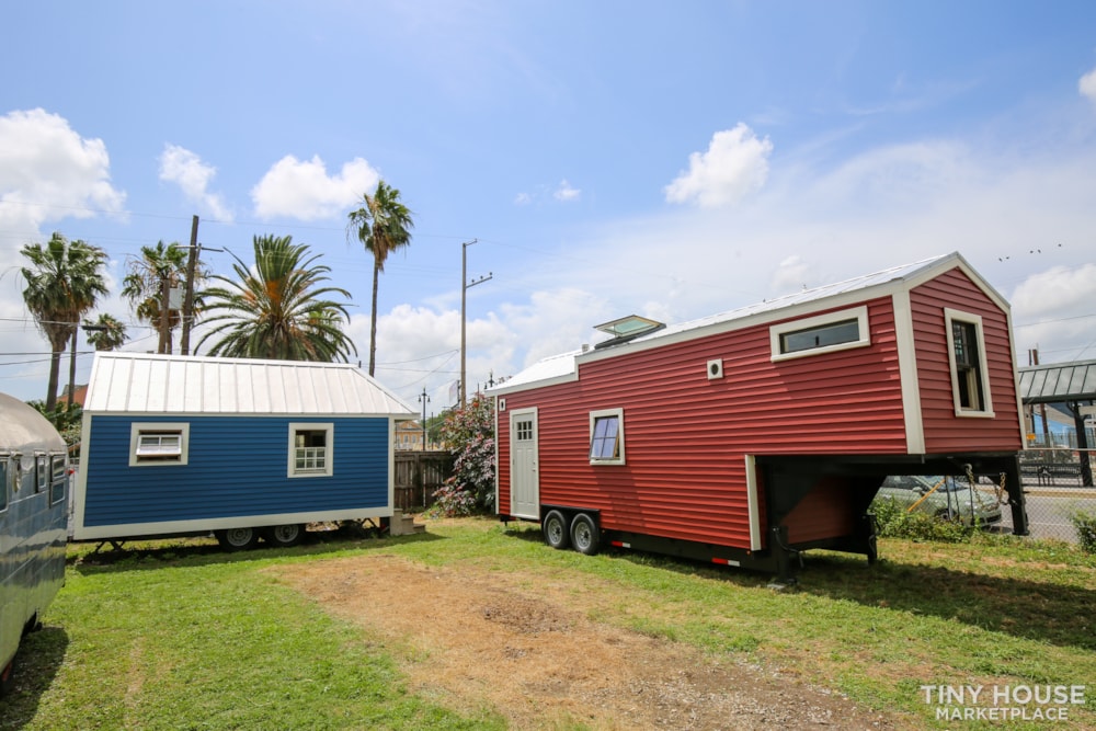 New Orleans Shotgun Tiny House On Wheels - Image 4 Thumbnail