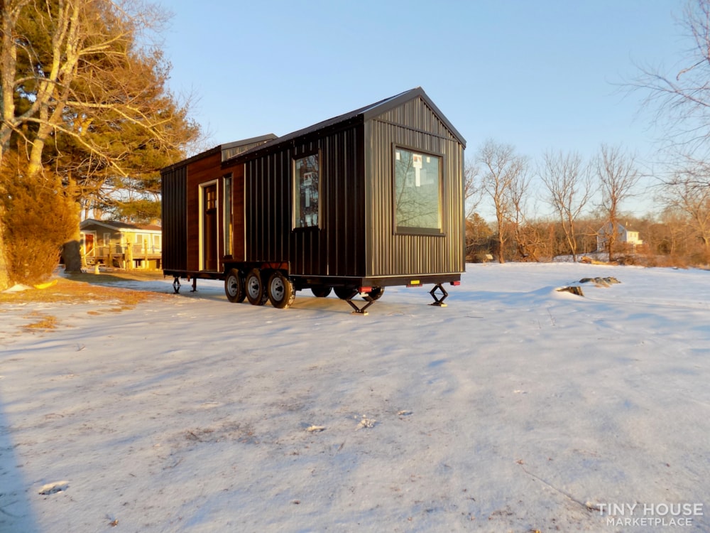 NEW Professionally Built 28' x 8'6" Tiny Home Shell - Image 4 Thumbnail