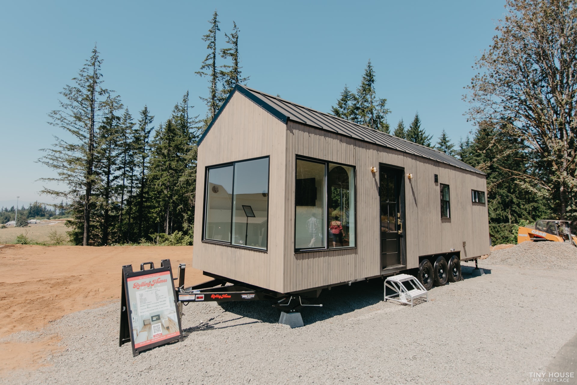 New Tiny Home Ideal for sleeping, relaxing, cooking & working - Image 1 Thumbnail