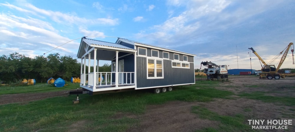 NEW Tiny Home - Ready NOW! 