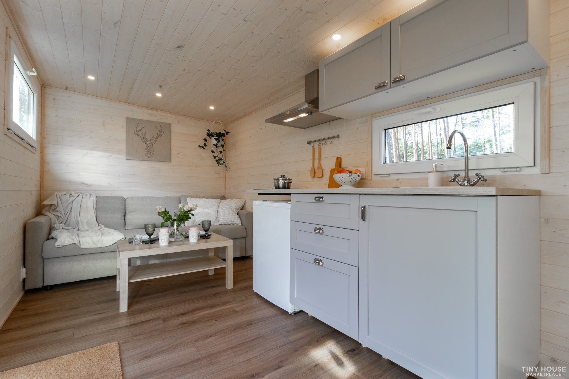 New tiny house - Image 2 Thumbnail