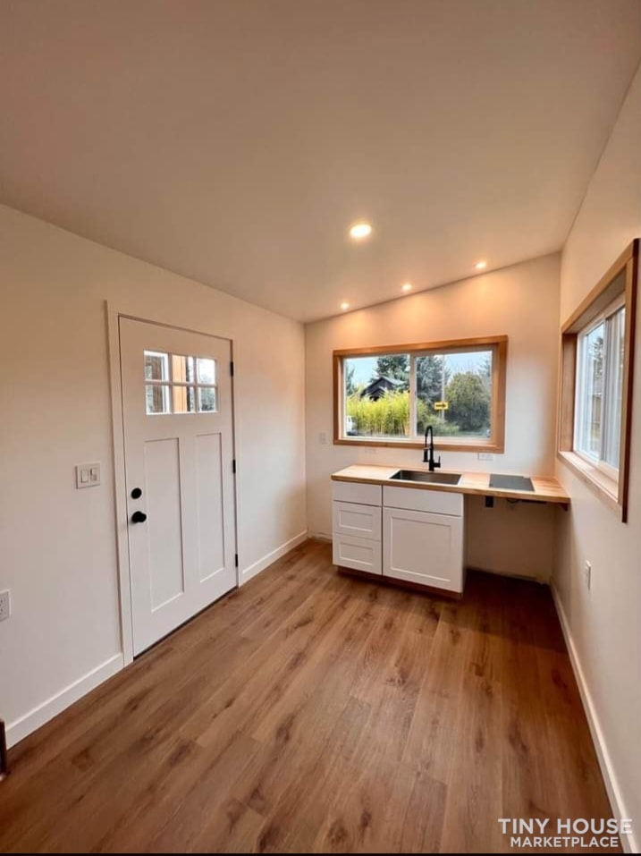NEW Tiny House for sale - Image 2 Thumbnail