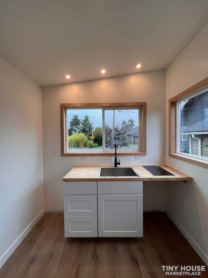 NEW Tiny House for sale - Image 4 Thumbnail
