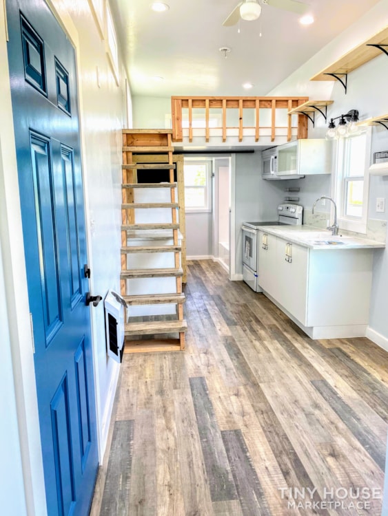 New Tiny House with parking available! - Image 2 Thumbnail
