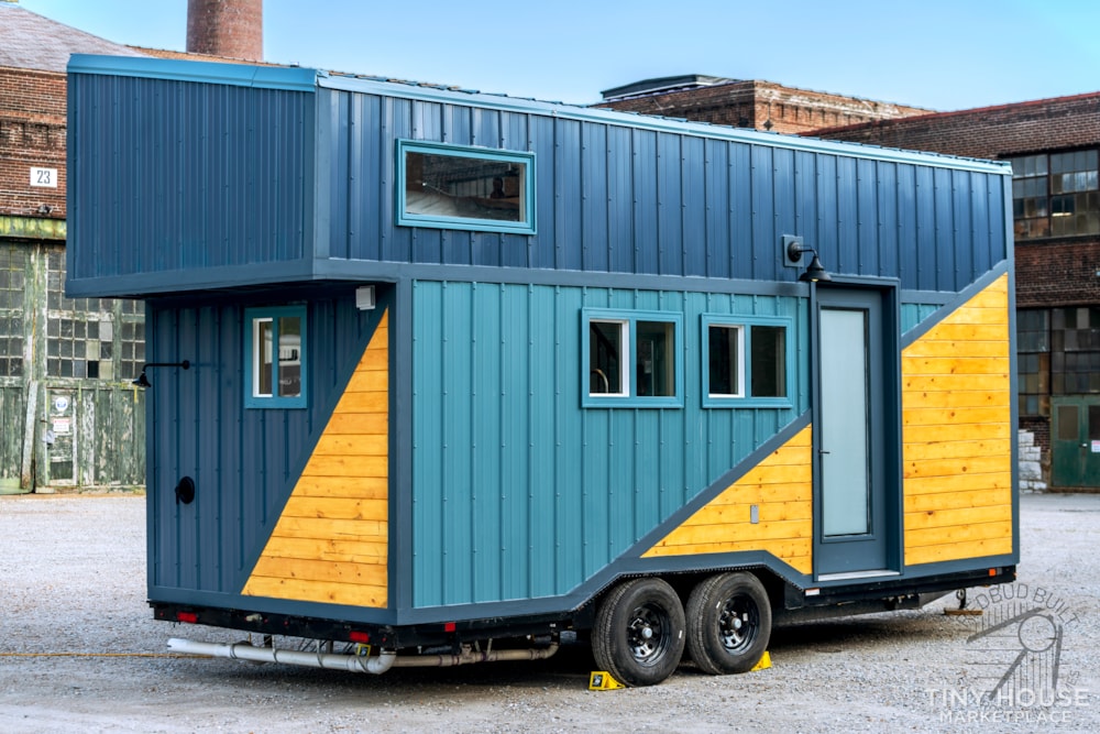 NEW! VESPER - 20ft. ARTISAN BUILT TINY HOME ON WHEELS - NOAH CERTIFIED! - Image 4 Thumbnail