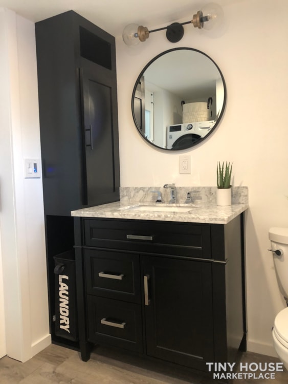 All Electric New World Custom Tiny Home Luxury - Image 4 Thumbnail
