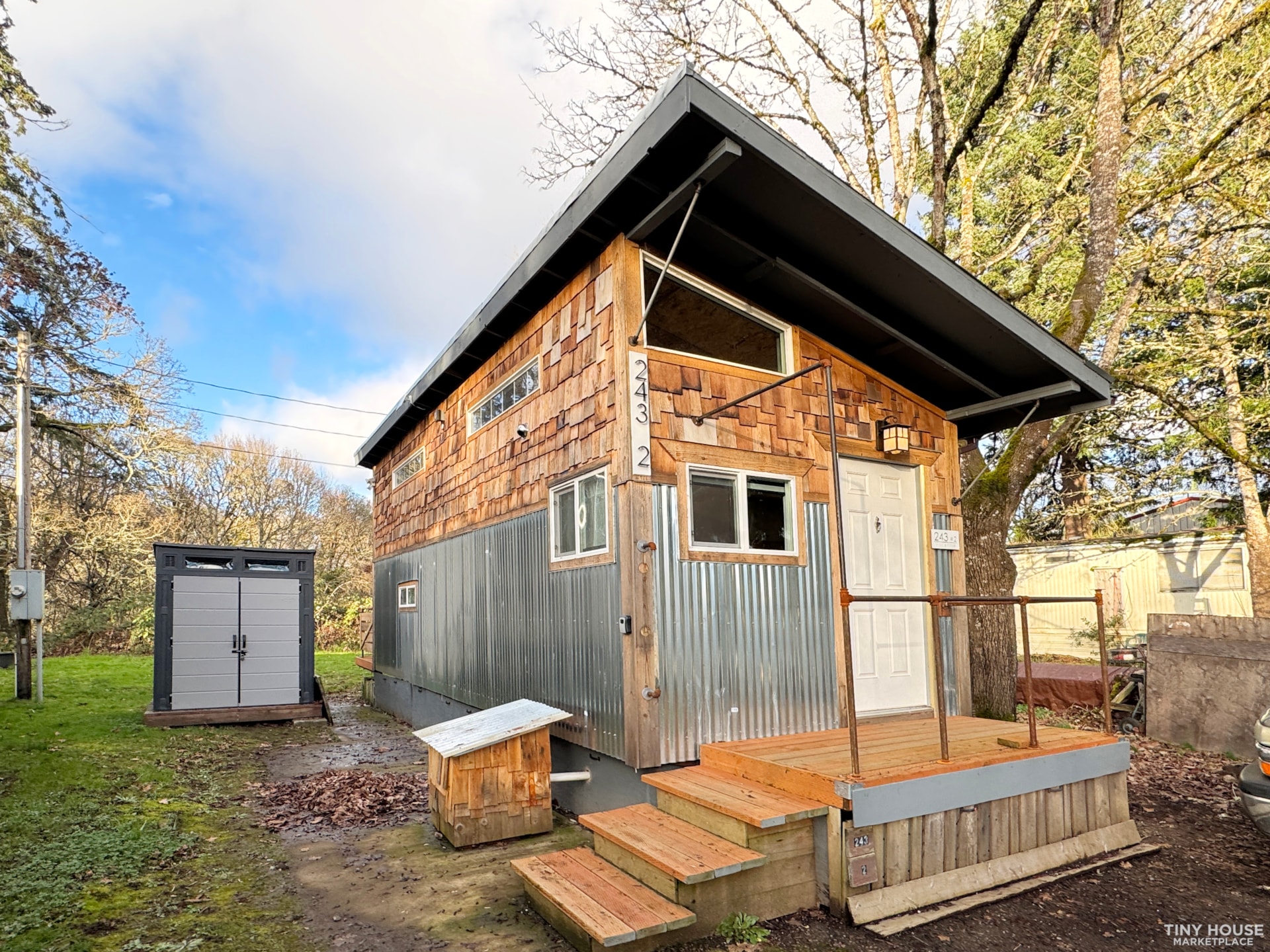 Newly built Tiny home on wheels - Image 1 Thumbnail