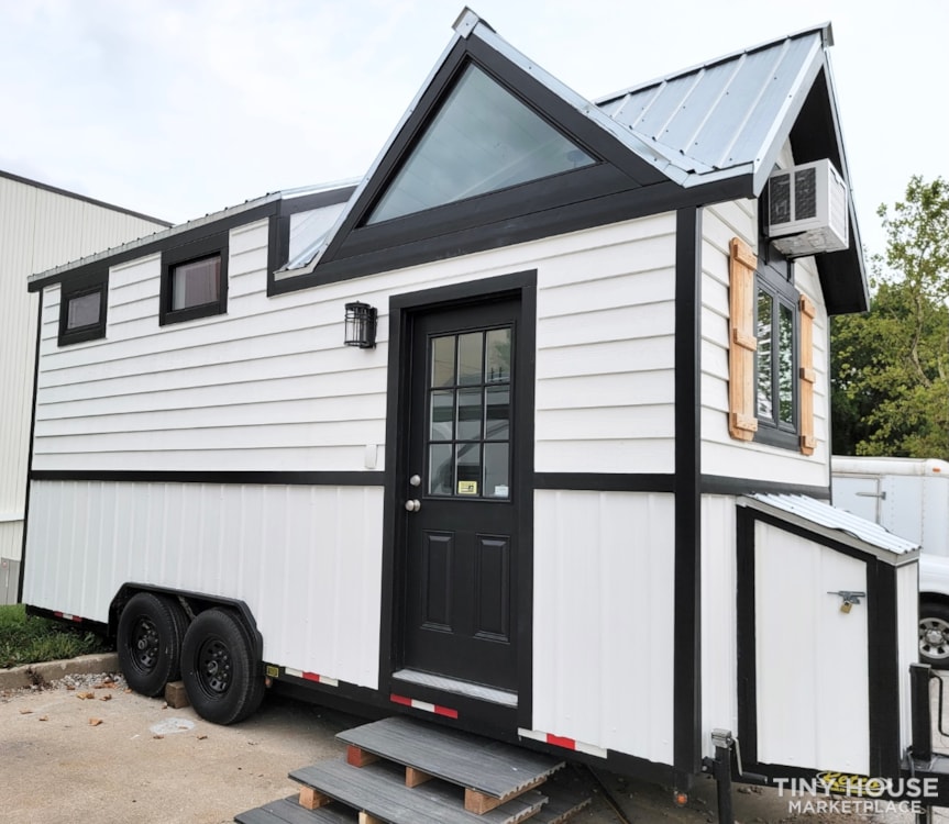 Newly Built Tiny House on 20’ Trailer