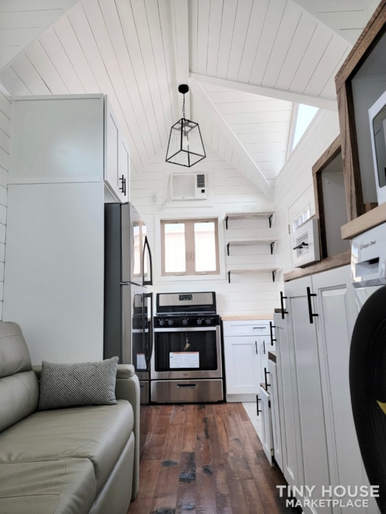 Newly Built Tiny House on 20’ Trailer - Image 4 Thumbnail