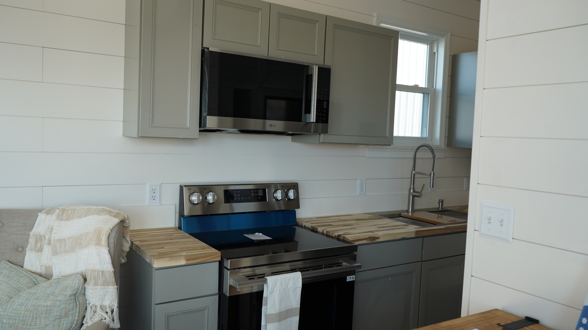 Newly Constructed Tiny Home - Image 4 Thumbnail