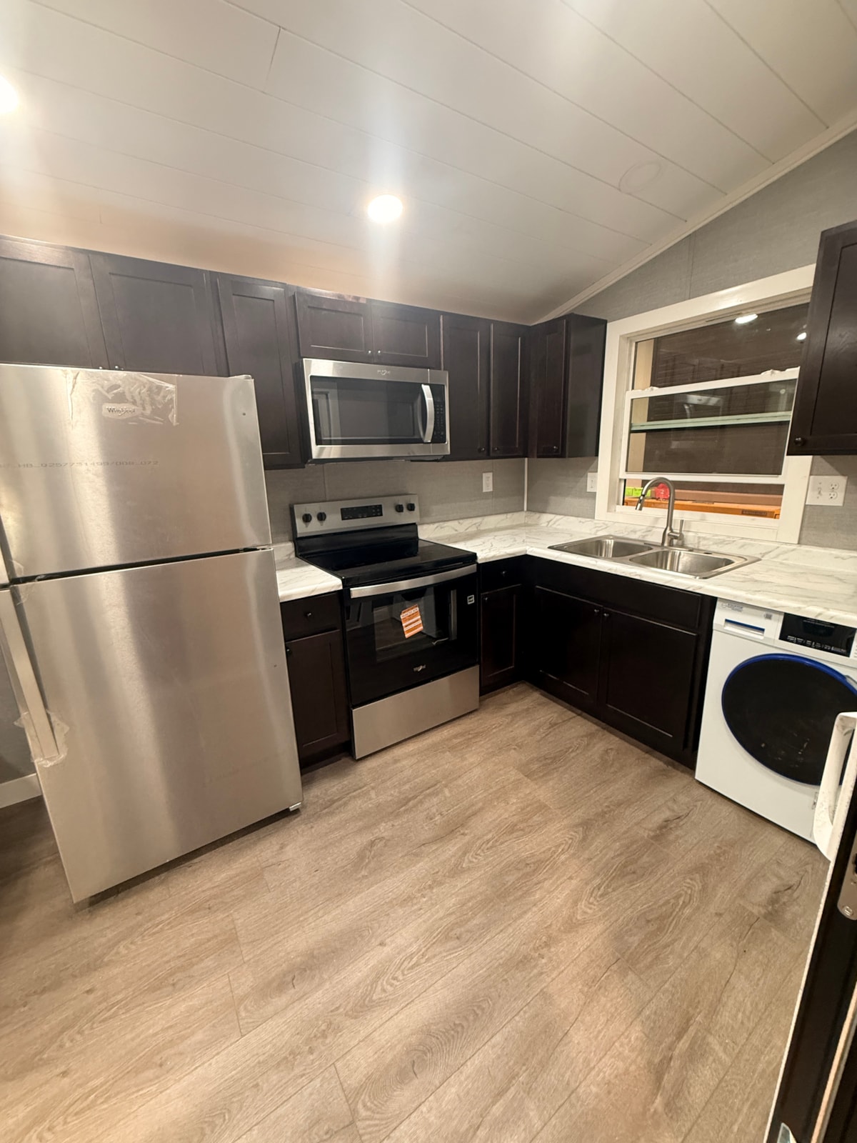 Next-Gen Craftsmanship: A Tiny Home Built with Passion and Precision - Image 4 Thumbnail