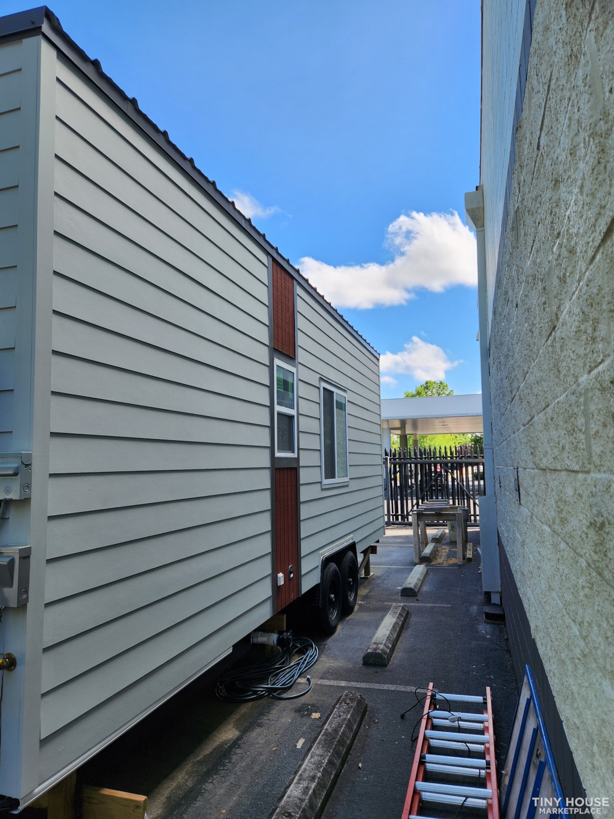 NOAH certified 26' tiny house - Image 4 Thumbnail