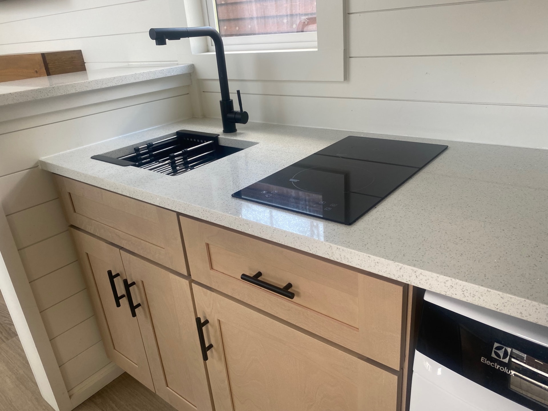 NOAH Certified 8.5 x 24 Modern home at Lakeland Ridge Tiny Home Community - Image 4 Thumbnail