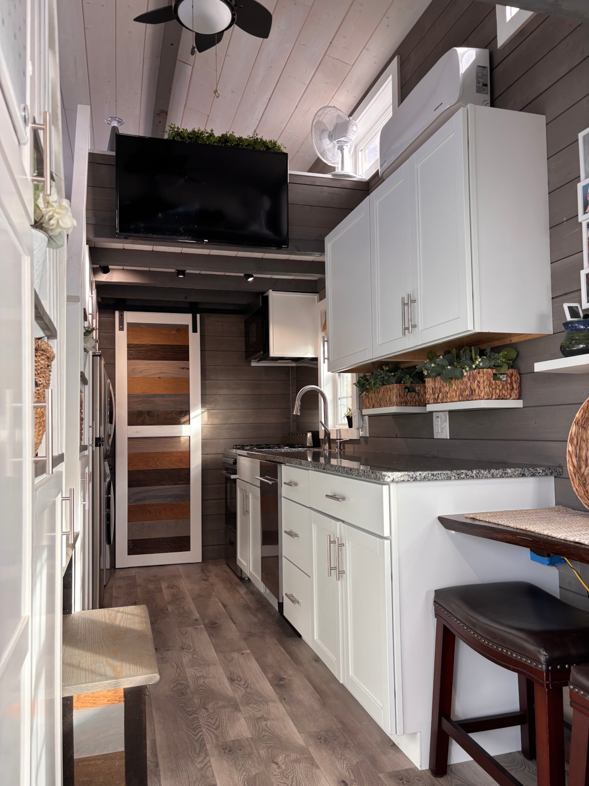 NOAH Certified, Tiny Home Near Cherokee Lake-Deck, Mountain Views - Image 4 Thumbnail
