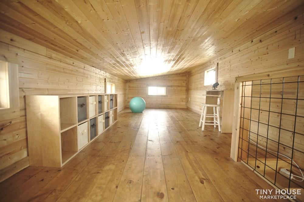 Non-Toxic 40ft Tiny House Mansion - Image 3 Thumbnail