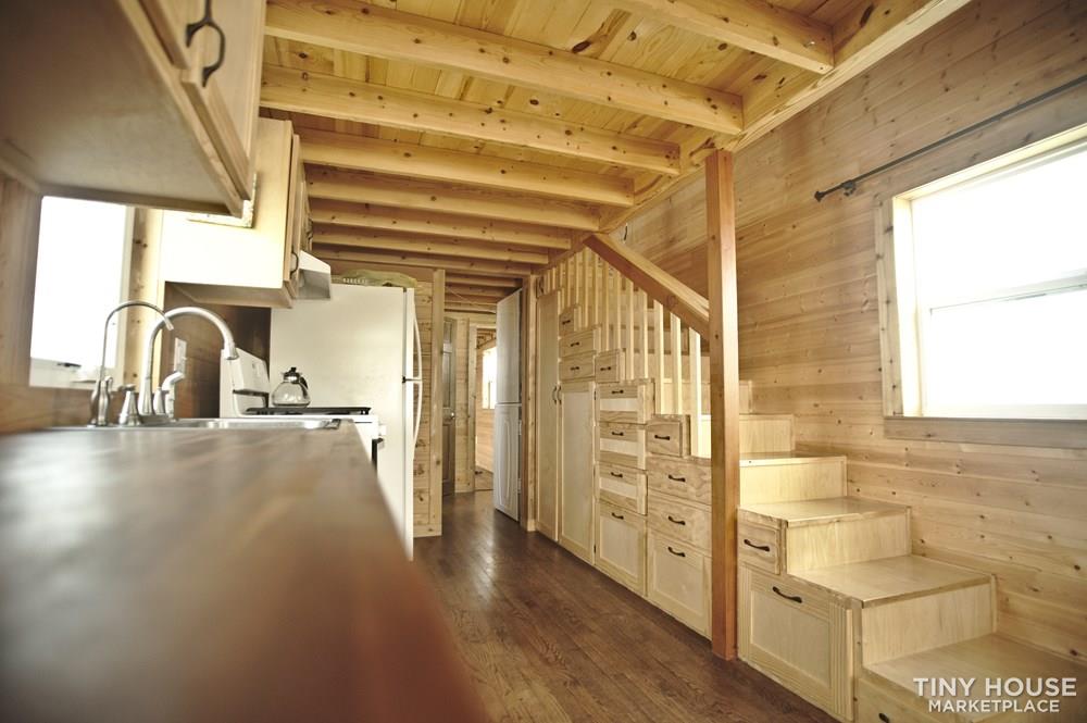Non-Toxic 40ft Tiny House Mansion - Image 4 Thumbnail