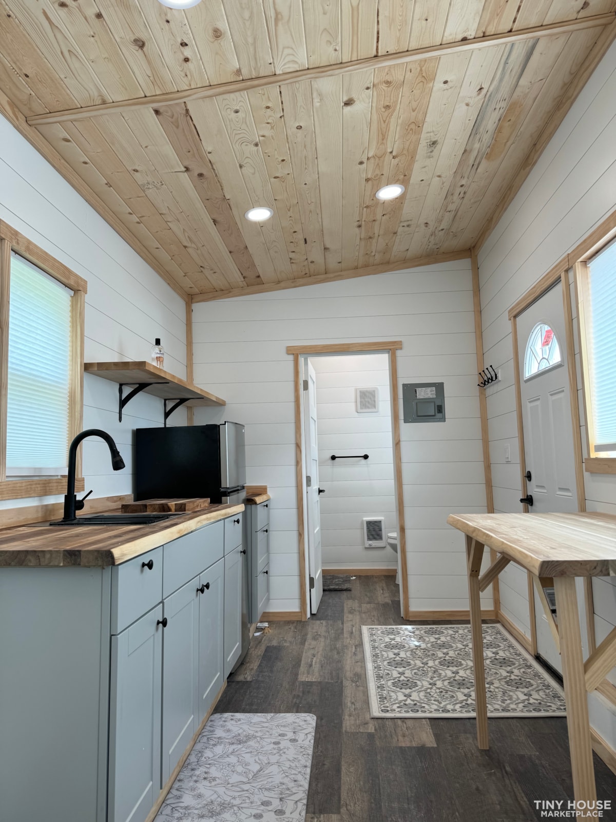 Non Toxic Made Tiny Home on Wheels!! Gig Harbor WA - Image 4 Thumbnail