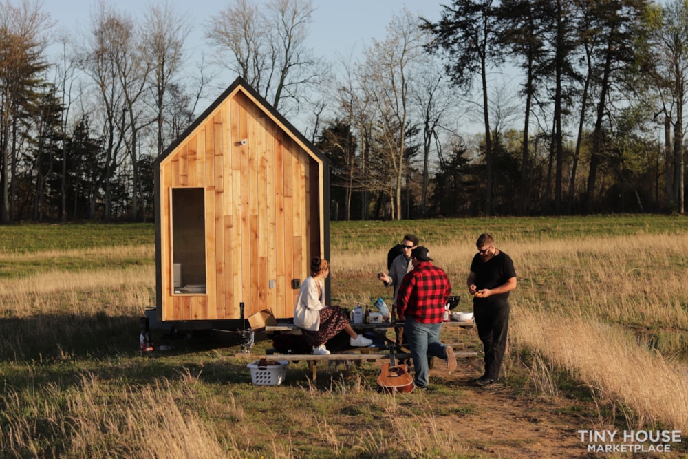 Nordic + Spruce Tiny home!!! - Image 2 Thumbnail