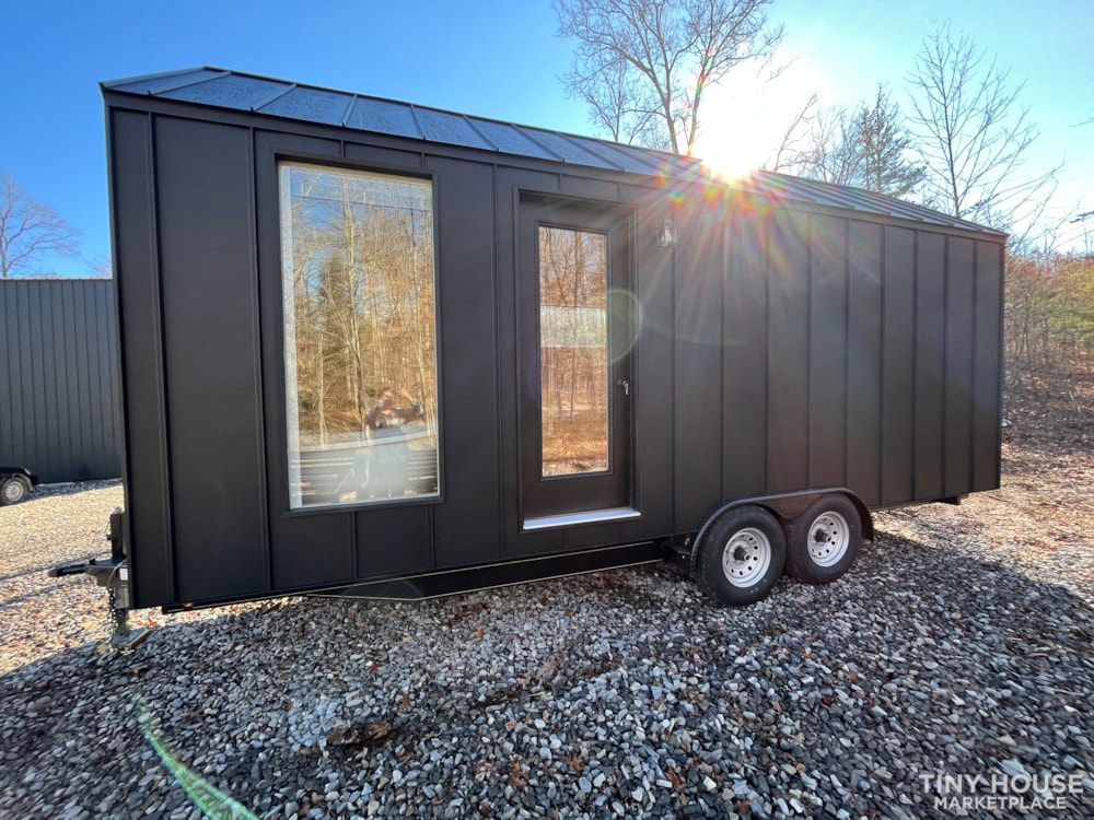 Nordic Style Tiny Home - Image 4 Thumbnail