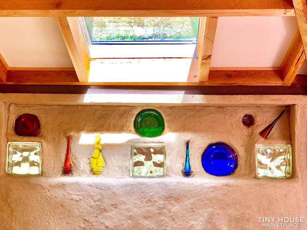 Octagon Earthen Eco Home - Movable One Of A Kind - Image 3 Thumbnail