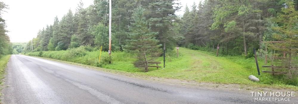 Off Grid Cabin on 3 Acres. Quiet and relaxing! - Image 3 Thumbnail