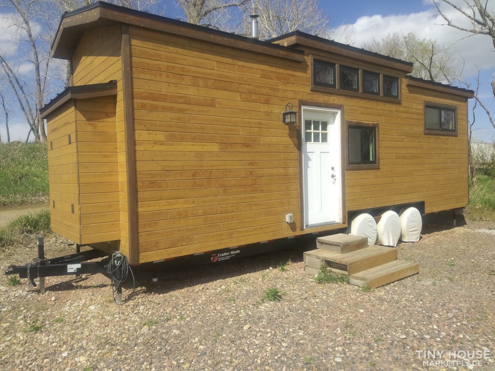 Off Grid Custom Tiny House 