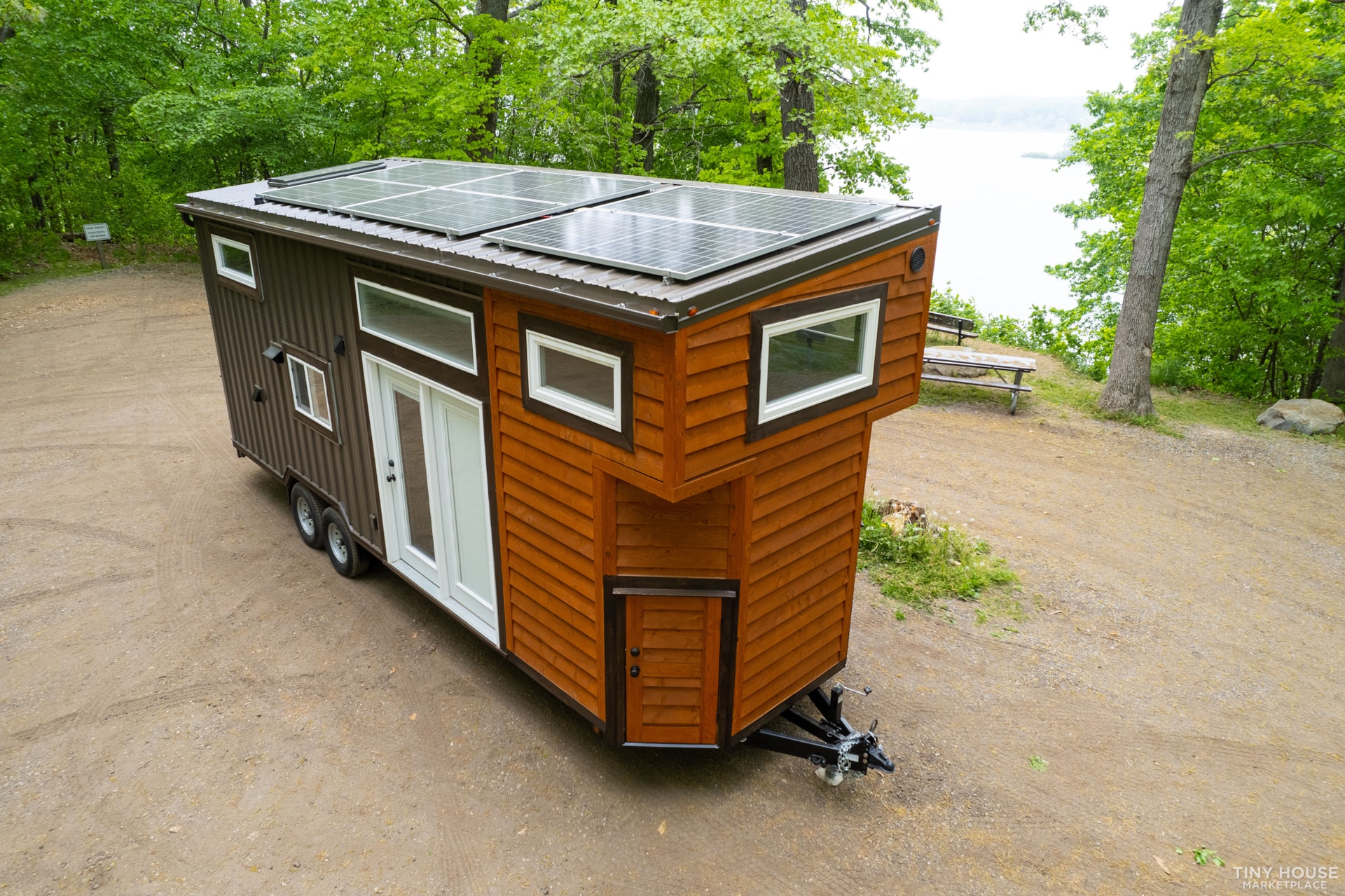 Off-Grid Luxury Home with Solar Power, Rain Water Collection/Purification & HRV  - Image 3 Thumbnail