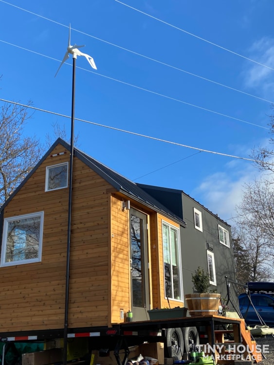 Off Grid Ready Tiny House Built Dec 2020 - Image 2 Thumbnail