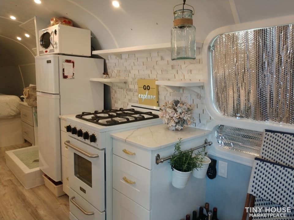 Off grid tiny home/airstream - Image 2 Thumbnail