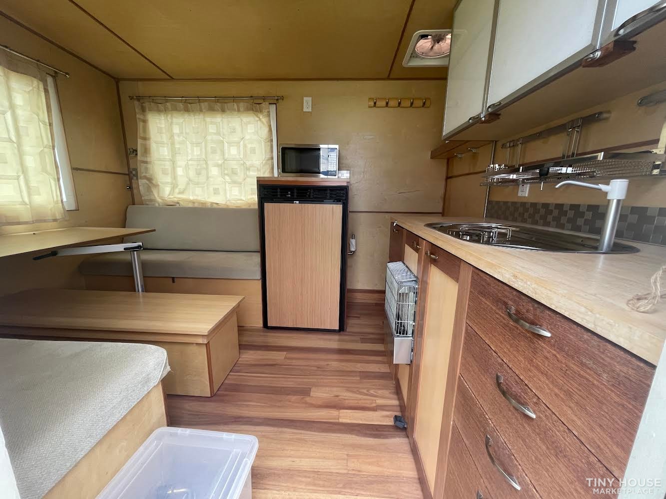Off Grid Tiny Home/Modern Backyard Studio/Truck Camper - Image 3 Thumbnail