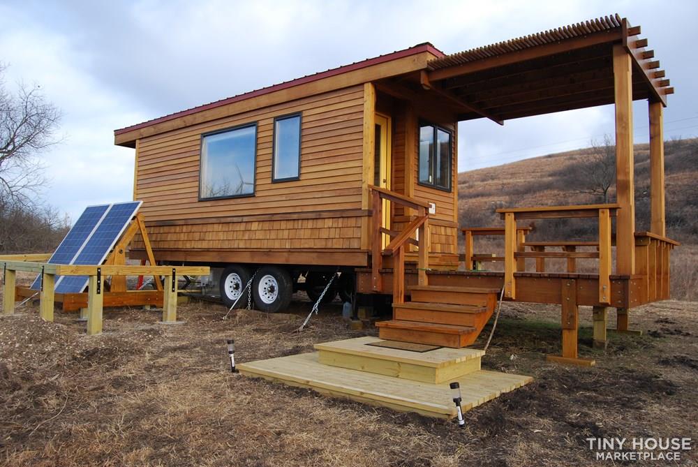 OFF GRID TINY HOUSE - Image 1 Thumbnail