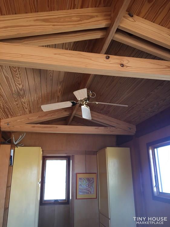 OFF GRID TINY HOUSE - Image 4 Thumbnail