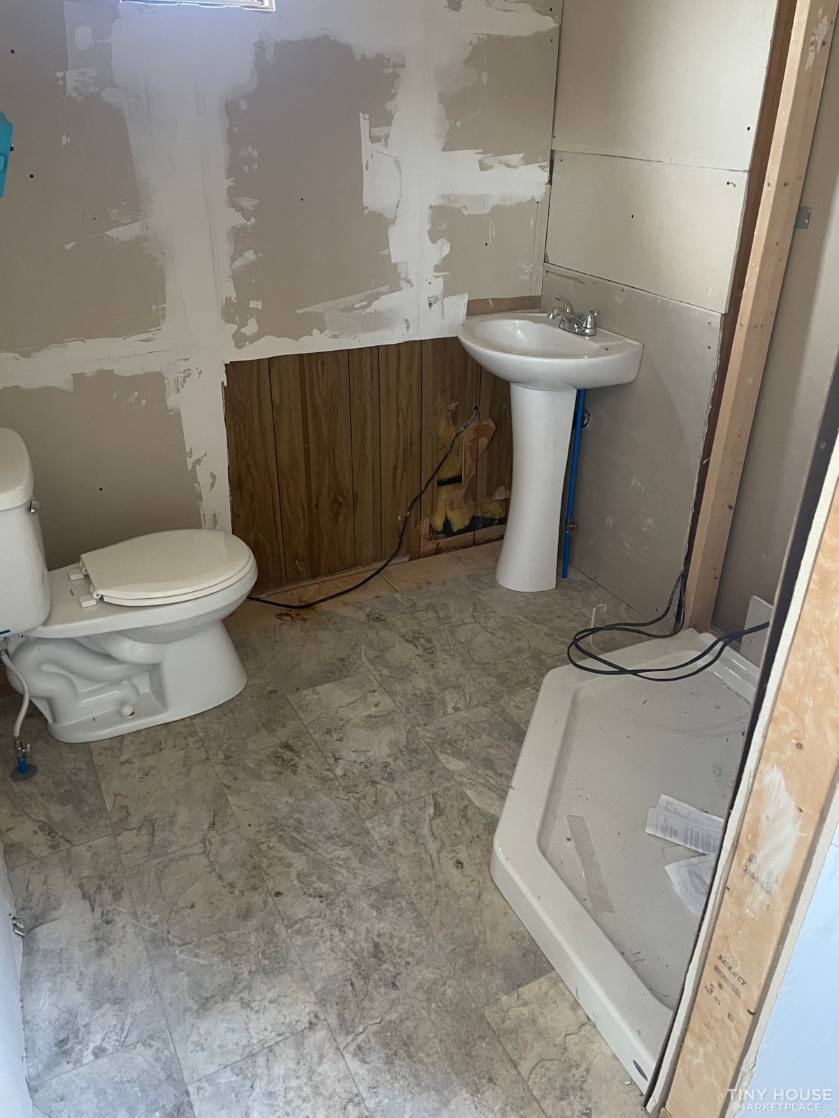 Office trailer/tiny house. - Image 3 Thumbnail