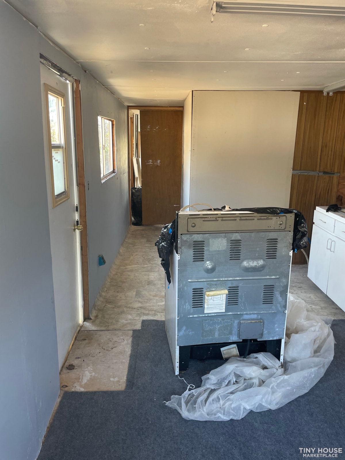 Office trailer/tiny house. - Image 4 Thumbnail